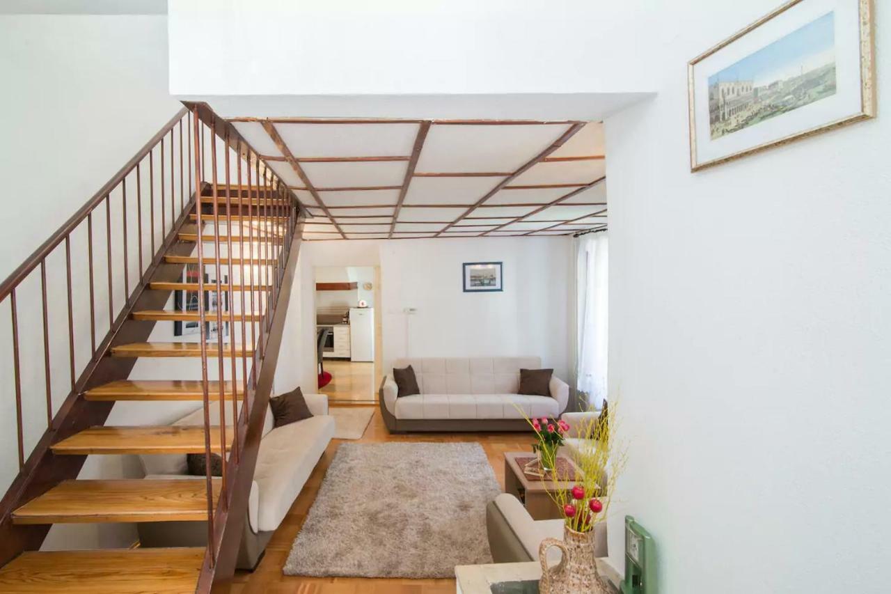 Charming Apartment Koper Exterior photo
